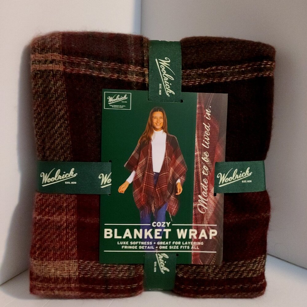 WOOLRICH COZY BLANKET WRAP IN BURGUNDY/ALEX PLAID SIZE OS